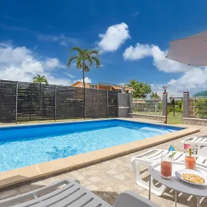  Hébergement de vacances Fleur D'eden Guadeloupe